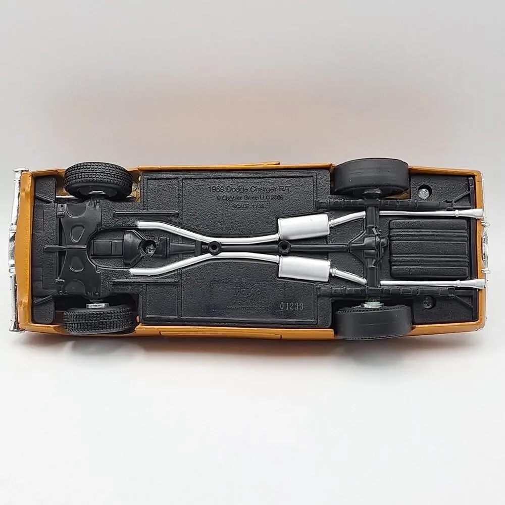 Maisto 25 scale
